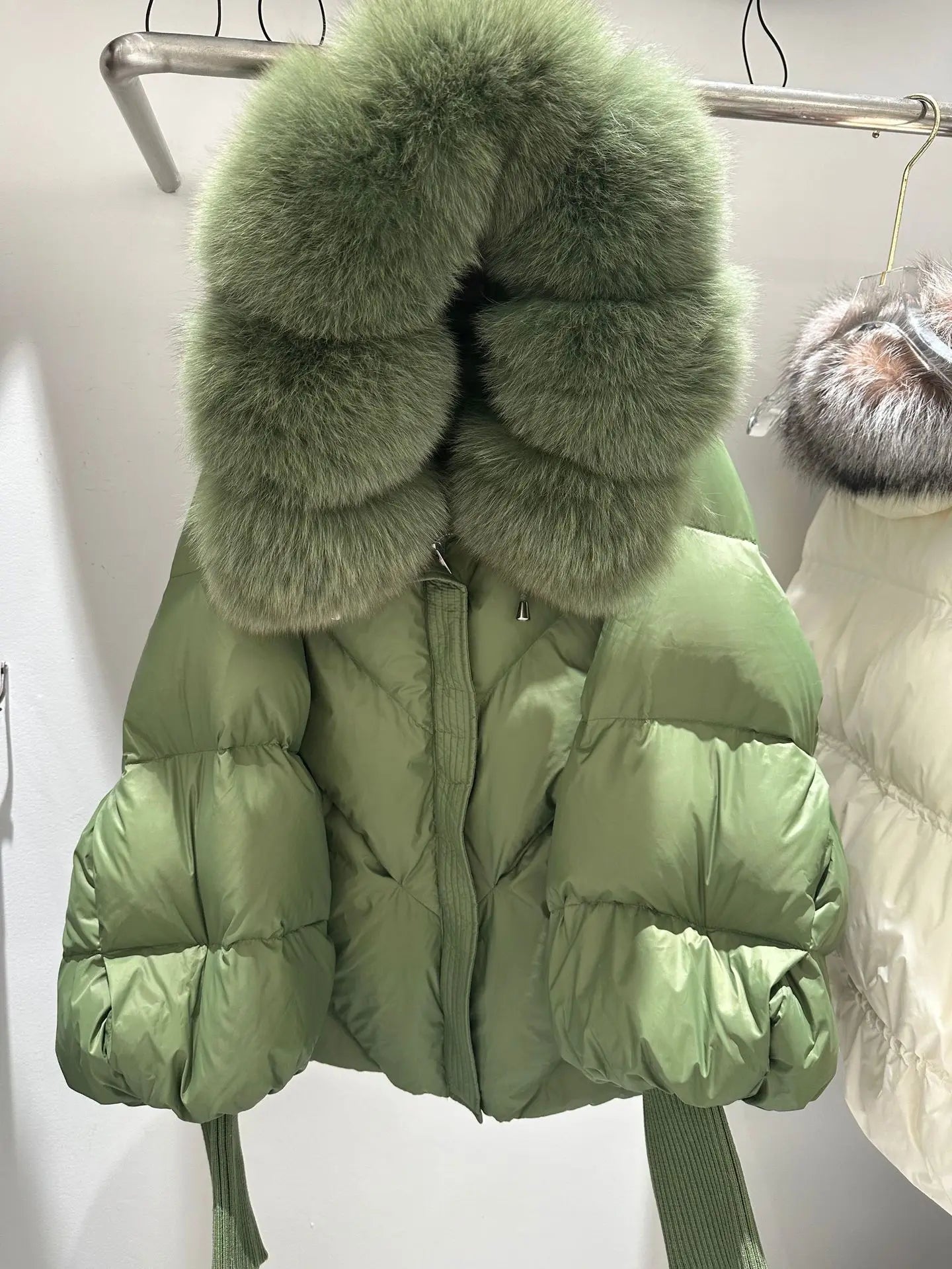 Winter Natural Large Fur Collar Hooded Down Jacket Women White Duck Down Solid Outwear Female Warm Quilted Lantern Sleeve Jacket