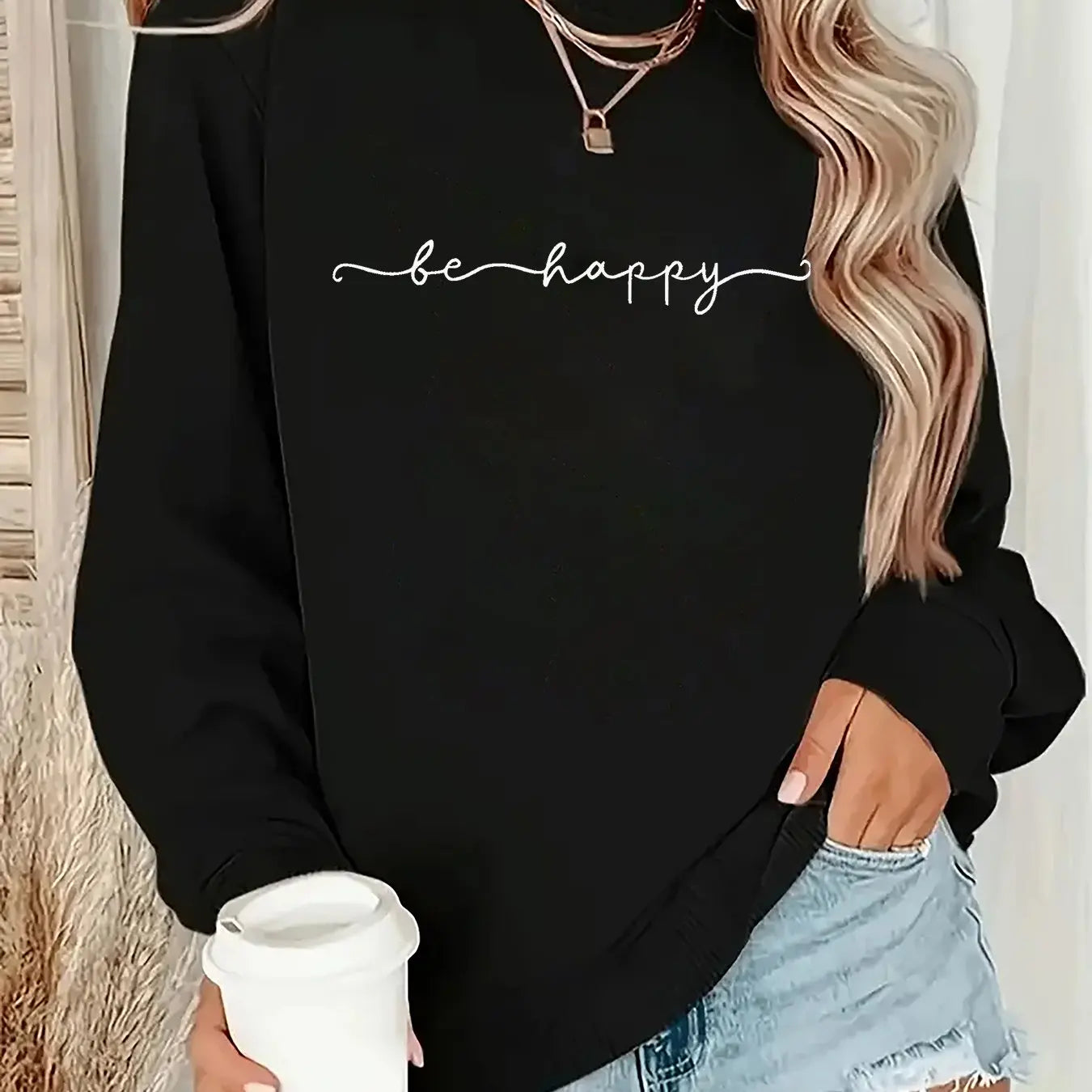 Women's Casual Heart Print Pullover Sweatshirt Geometric Design Long Sleeve Round Neck Machine Washable Regular Fit for Autum