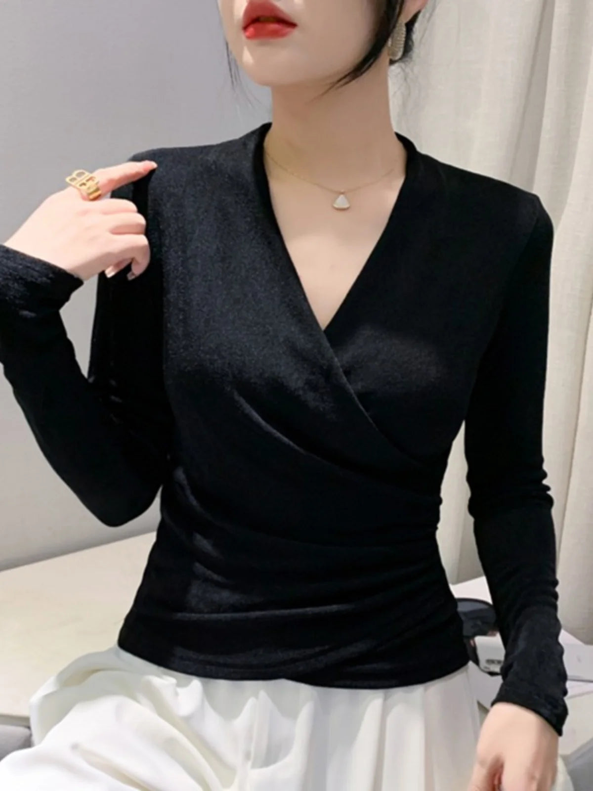 Autumn Spring Crossed V Neck Folds T Shirts Lady Long Sleeve High Stretch Tops Elegant Soft Tee Shirt  For Woman HF8705