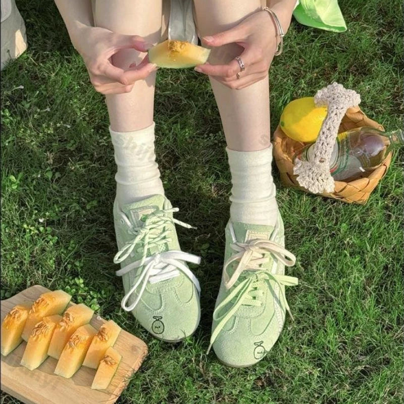 Women's Low Help Shoes Spring Autumn Lightweight Comfortable Soft Sole Casual Board Shoes Fashion Lace Up Outdoor Non Slip Flats