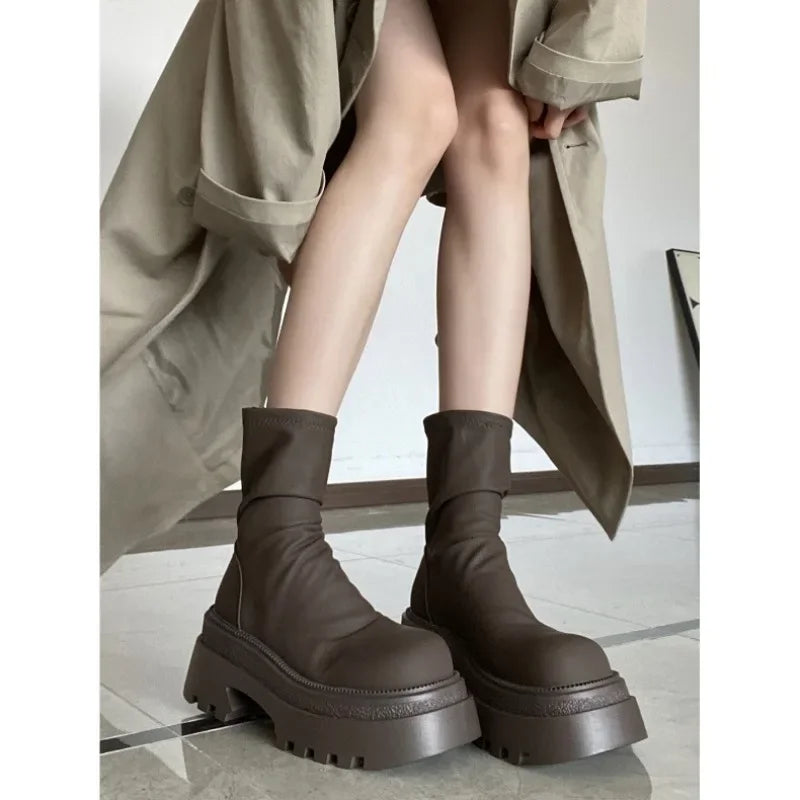 Women Short Booties Platform Shoes Woman Heel Fashion Back Zippers Ankle Booties Female Retro Style Autumn Winter Female Shoes