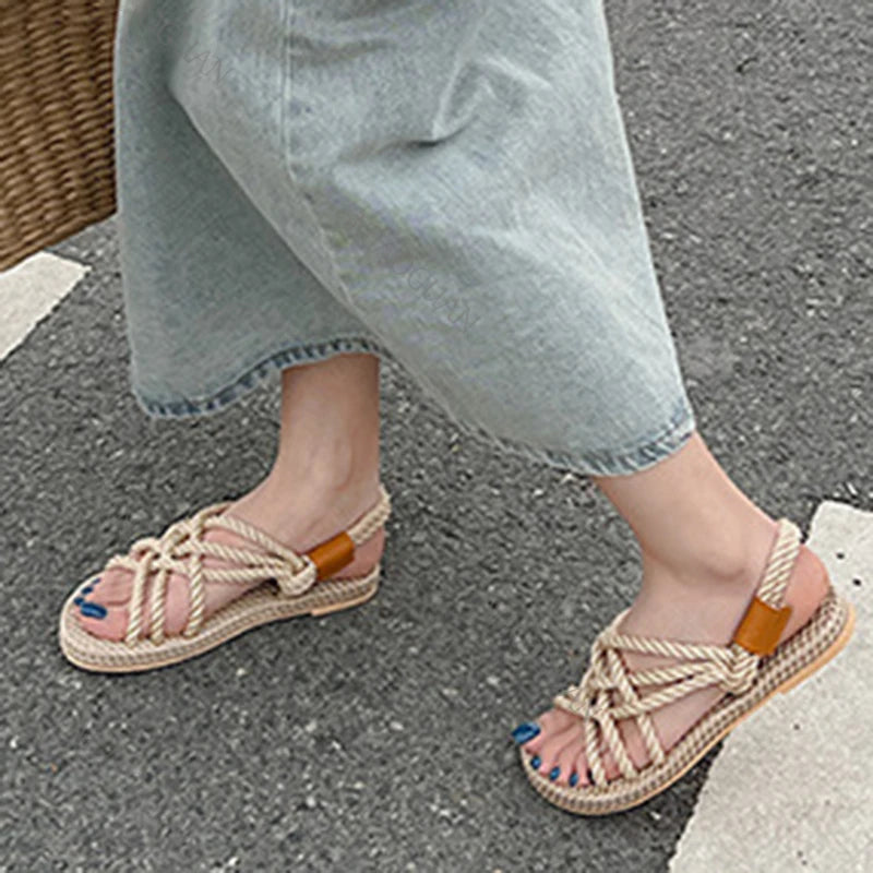 2025 Summer Women's Hemp Rope Woven Sandals Roman Rainbow Color Bohemian Straw Flat Sandal Casual Slip on Beach Shoes for Women