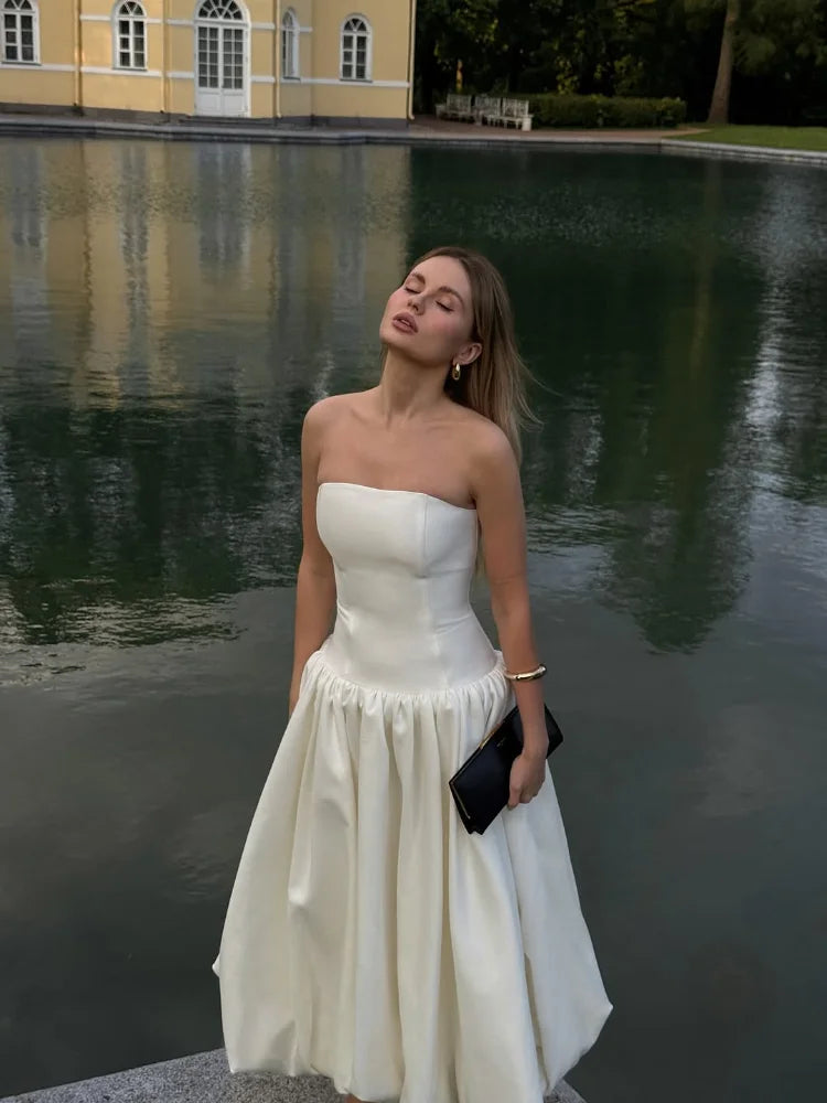 Elegant Solid Strapless A-line Bud Midi Dresses Women Chic Sleeveless High Waist Pleated Long Dress Summer Lady New Party Robes