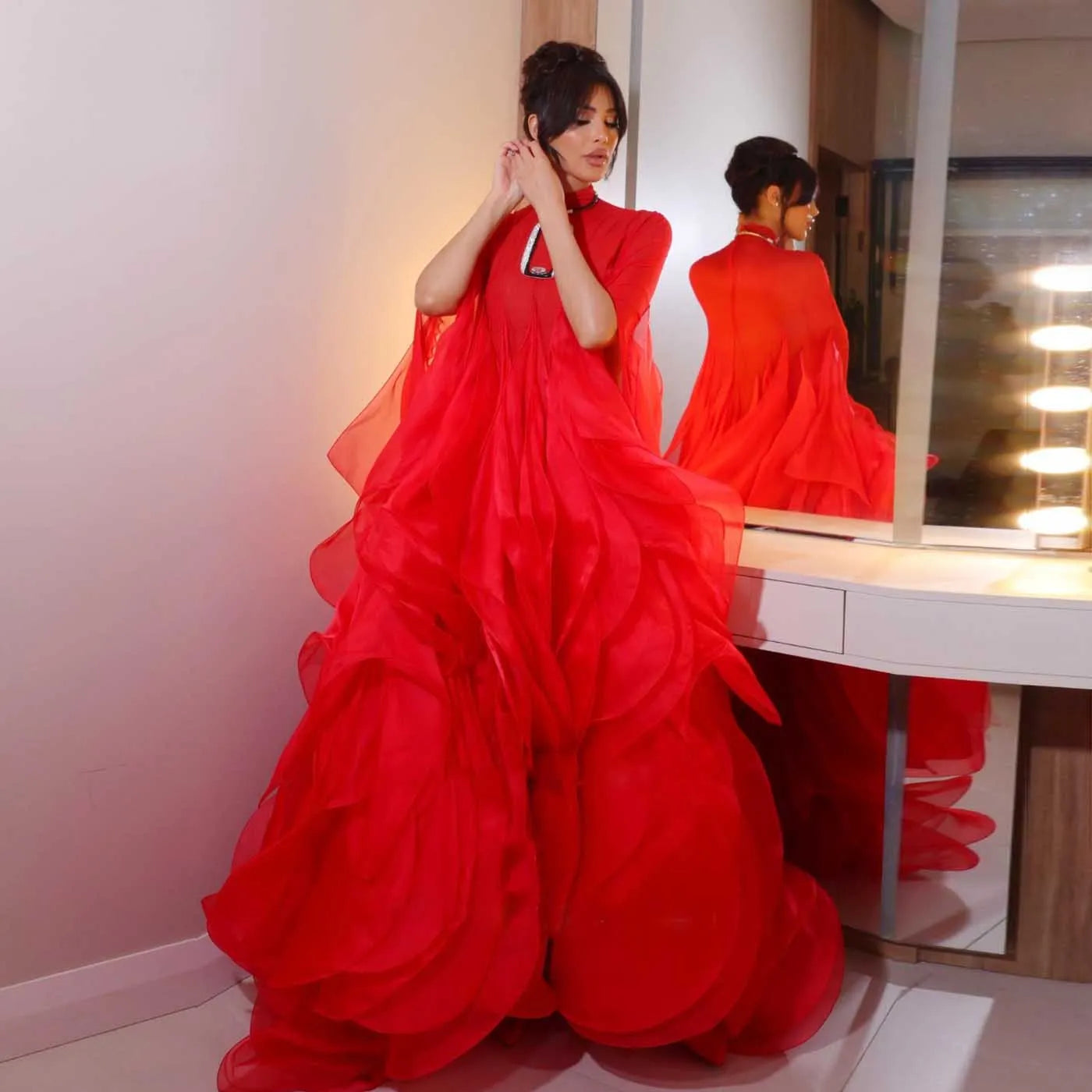 Amazing Red Ruffles Celebrity Dress Unique Design Ruched Organza Pageant Party Dresses Birthday Dress 2025 Formal Evening Dresse