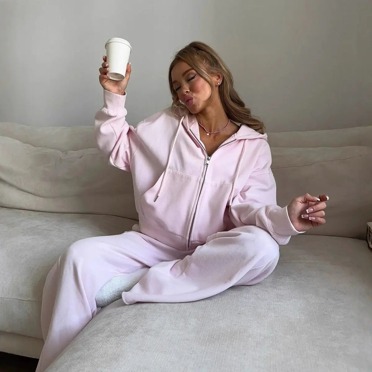 2025 Women's Zipper Sports Set and Long Pants Casual Two-Piece Set Women's Casual Hooded Sports Set  Womens Outifits