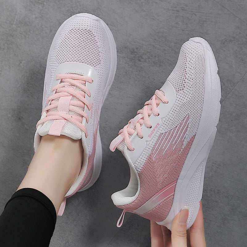 Summer Women Shoes Fashion Casual Soft Sole Lightweight Running Shoes Flyknit Mesh Breathable Sports Shoes Large