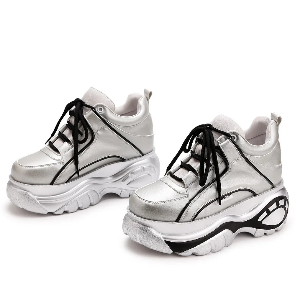 Spring new sports shoes, casual sponge cake shoes, thick soled, low cut, high height inside, celebrity women's shoes