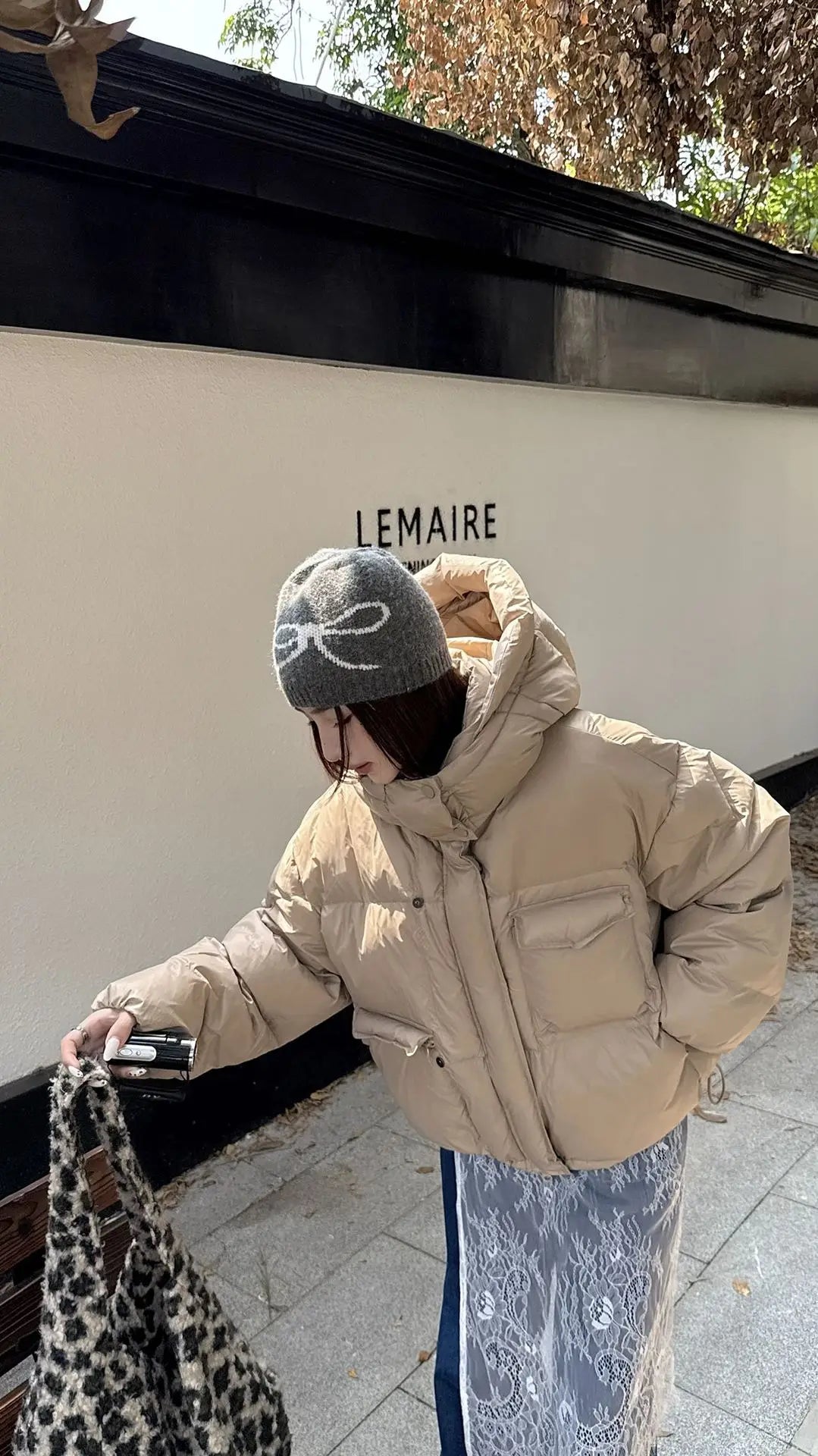 Winter White Duck Down Hooded Parker Outwear Coat Women Big Pocket Solid Loose Down Jacket New Female Warm Zipper Quilted Jacket