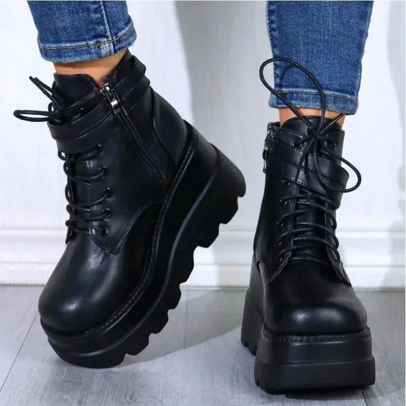2025 Autumn/Winter New Large Sponge Cake Thick Bottom Colorful High Heels Buckle Strap Women's Short Boots