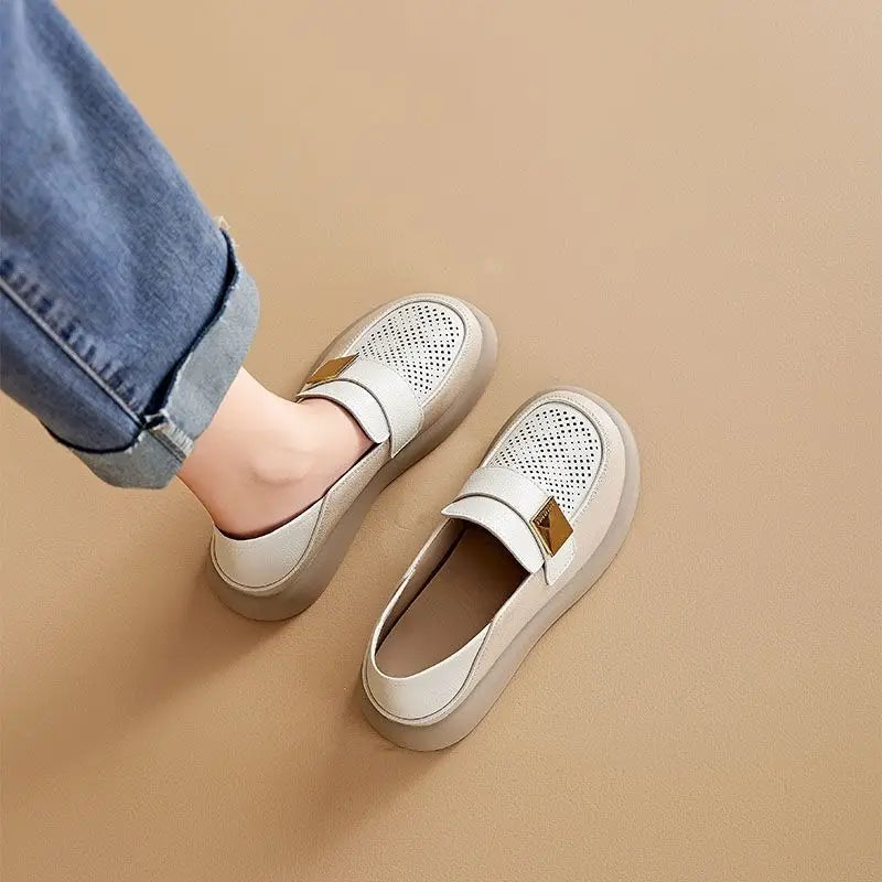 Summer Hollow Slip-on Ladies Footwear Cheap Liquidation Wholesale Casual Popular 39 Round Toe Leather Women's Flat Loafers Shoes