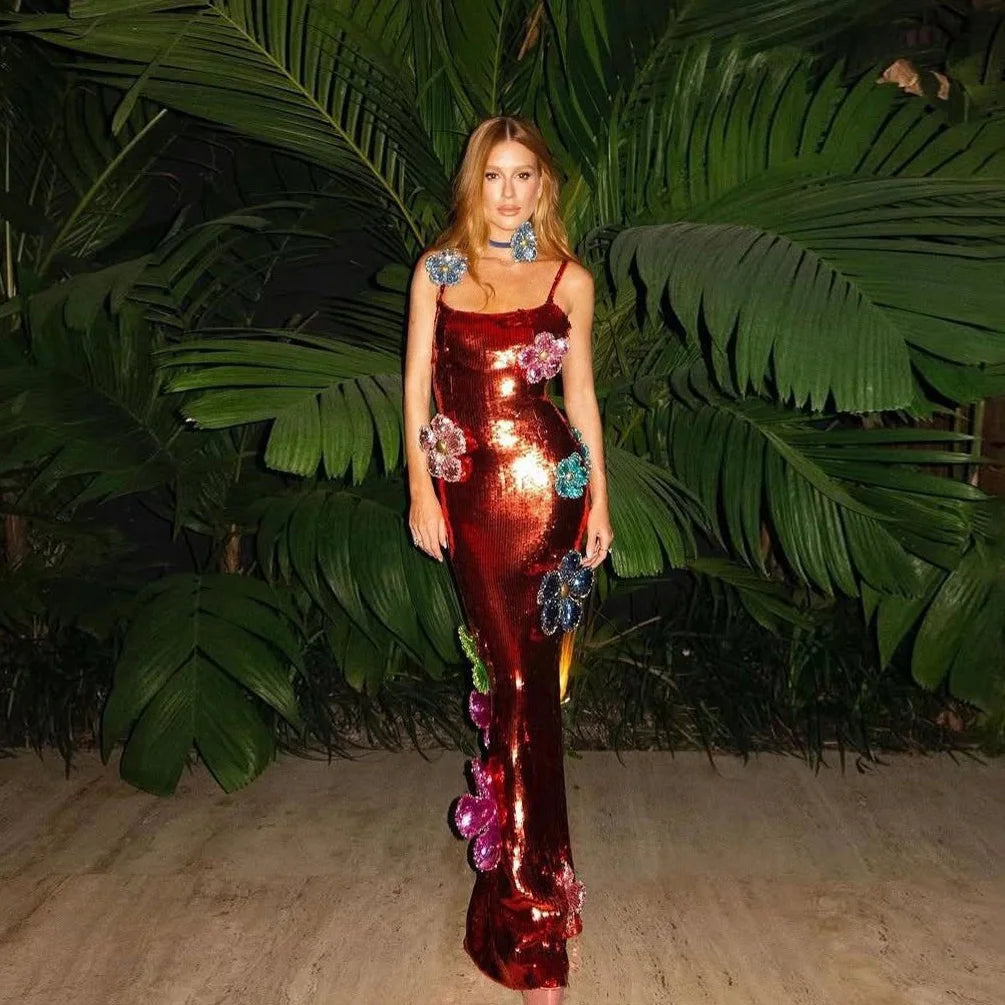 Luxurious Spaghetti Prom Gowns Burgundy Sequins Formal Occasion Dresses Long Floral Beaded Party Prom Dress Sequined