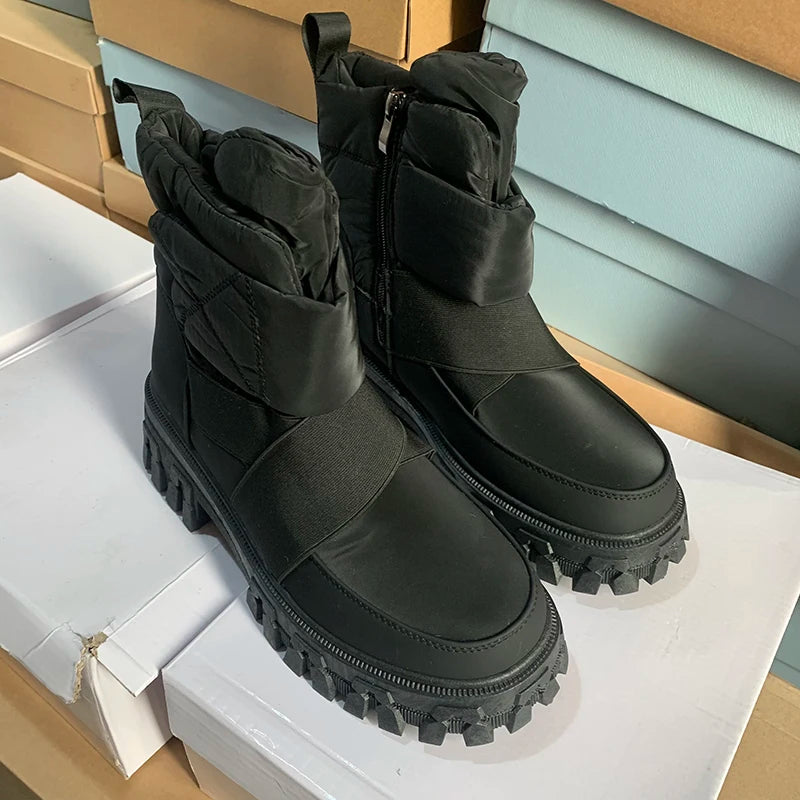 2024 Winter Snow Boots Women Plus Velvet Thickened Cold-resistant Warm Cotton Shoes Waterproof Non-slip Thick Sole