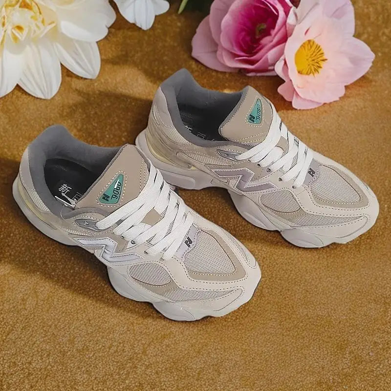 2025 Spring Clunky Sneaker Dad Shoes Lace up  Couple Running Shoes Mesh Breathable Casual Anti slip Sports Shoes Soft sole shoes