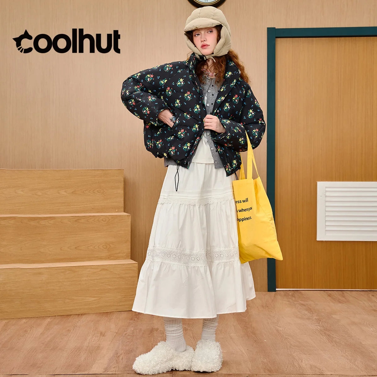COOLHUT Women's New Printed Short Puffer Jacket Winter Coat Fashion Loose Fit Quilted Padding for Petite Trendy Casual Outerwear