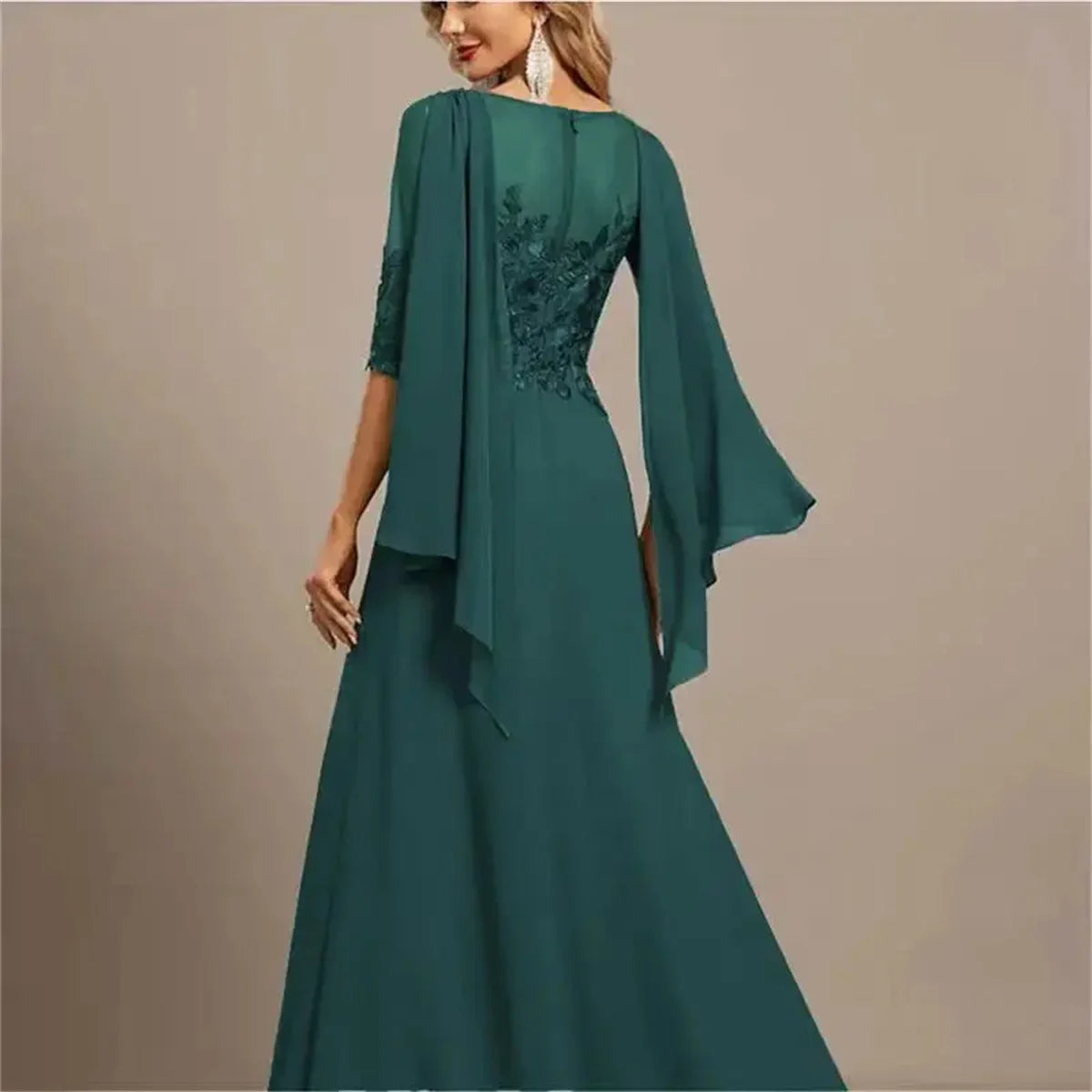 Customized Elegant Lace Applique A Line Mother Of Bride Dresses With Scarf Women's Half Sleeves Boat Neck Evening Prom Dresses