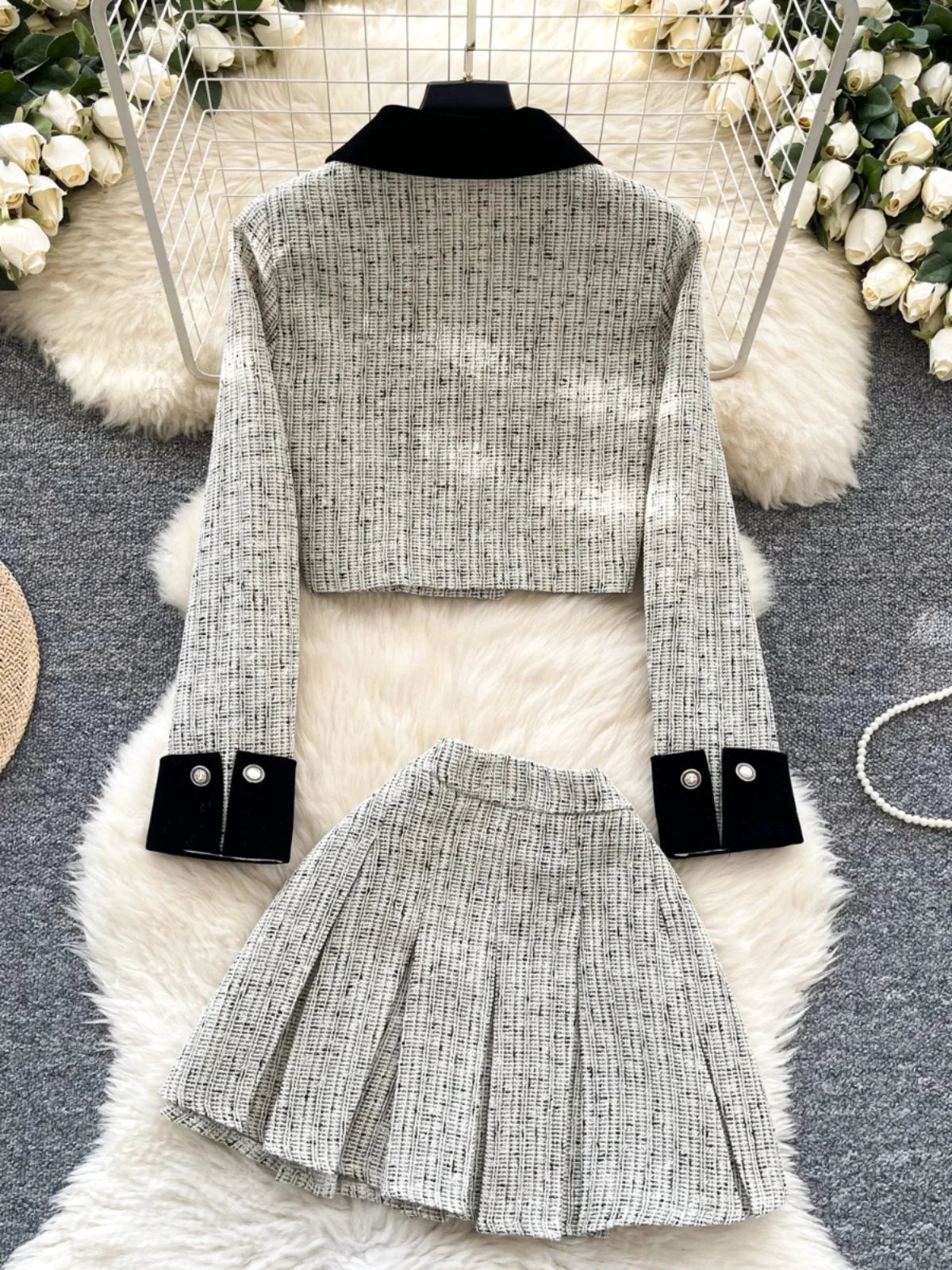 High Waist Midi Skirt And Coat Set for Women in Tweed Material with Long Sves And Bow Design Vintage And Faionable