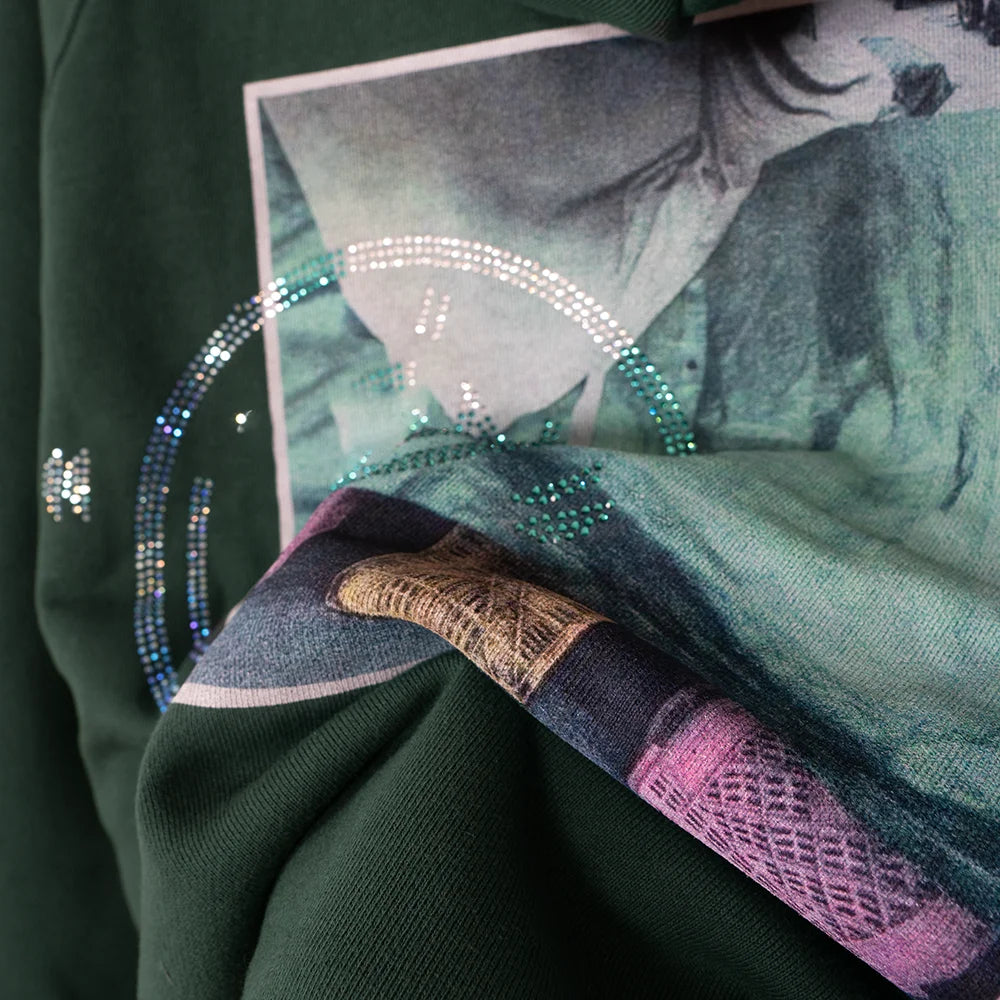 Z5W099 New Winter Niche Women's Hooded Sweatshirt Photo Graphic Print Letter Hot Diamond