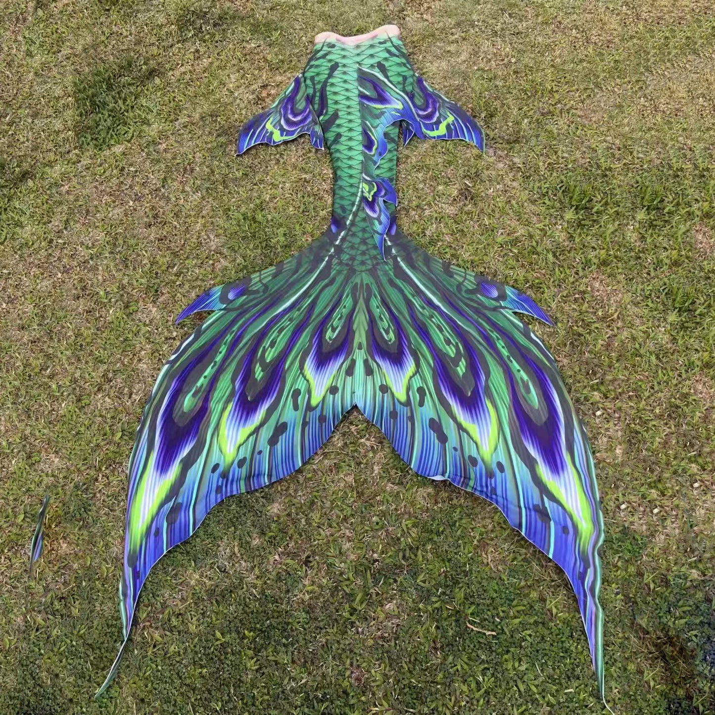 Mermaid Big Tail Costume Swimsuit Handmade Sewn High Quality Mermaid Tail Oceanarium Swimming Photography Costume