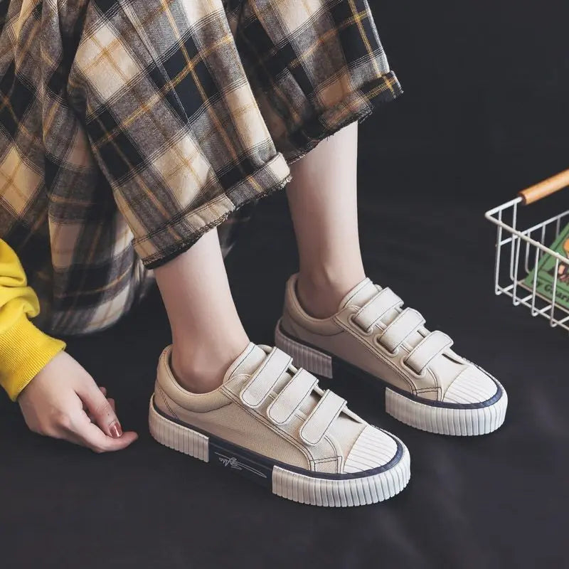 Ladies Shoes Canvas Women Footwear High On Platform Low Black Stylish Offer Price 39 Sale Quality New In Light With 2025 A