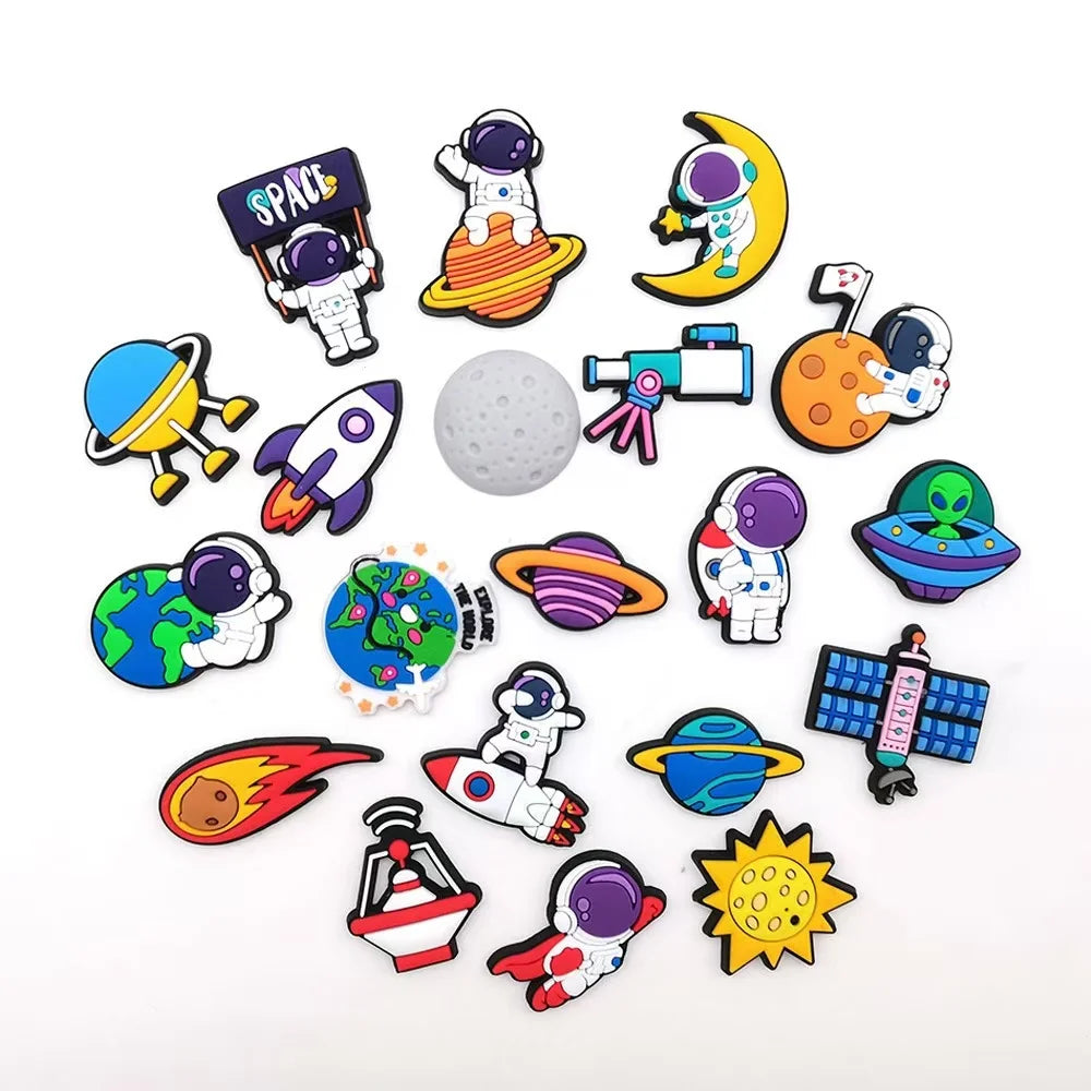 20pc Shoe Charms Astronaut Outer Space Badge Sandals Decoration Charms Kids Clogs Accessories Boy Pins X-mas Gifts