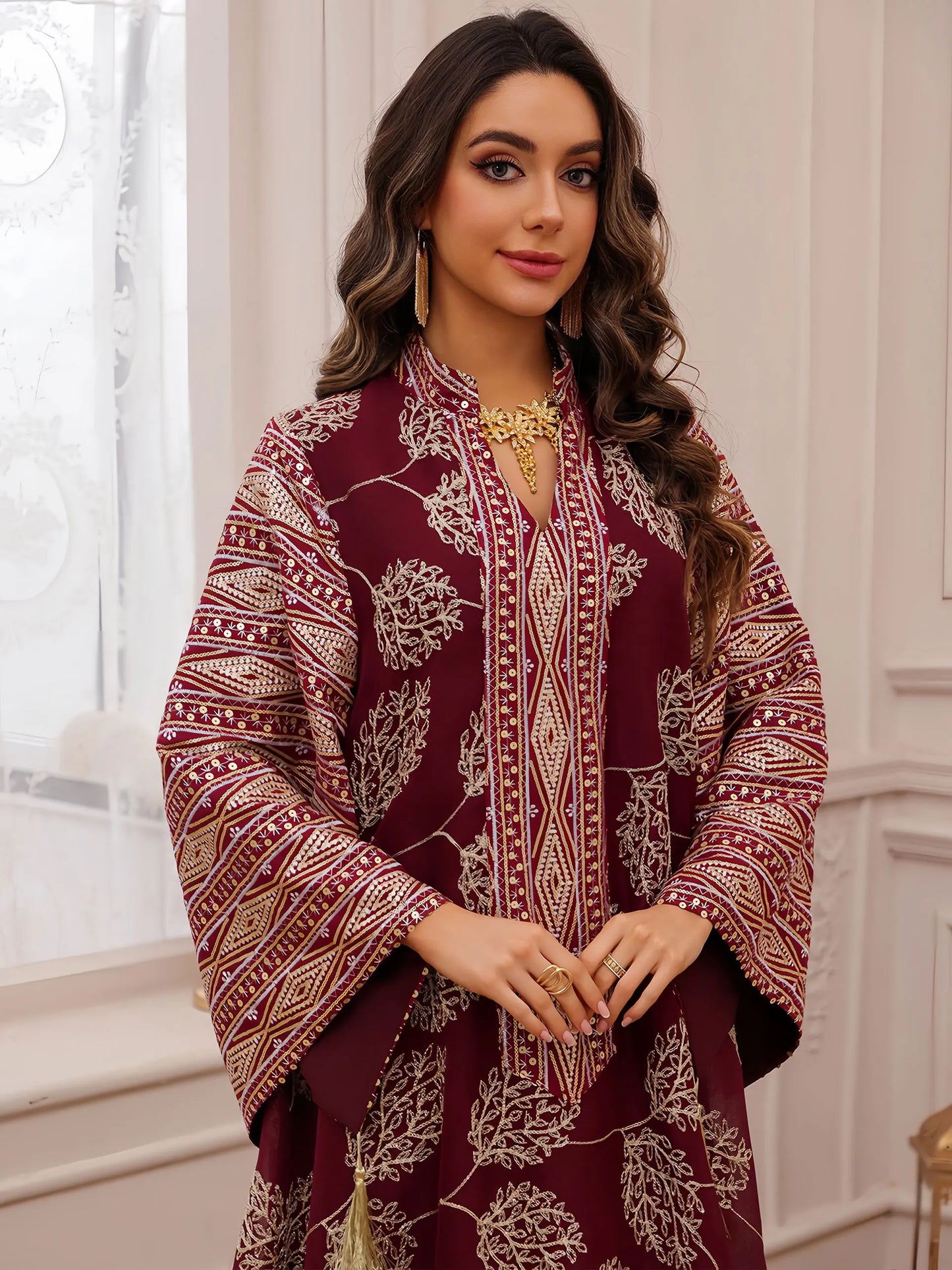 New Stylish Dubai Muslim Abaya Women Islamic Red Fabric with Intricate Gold Embroidery for Middle East UAE Saudi Arabia Qatar