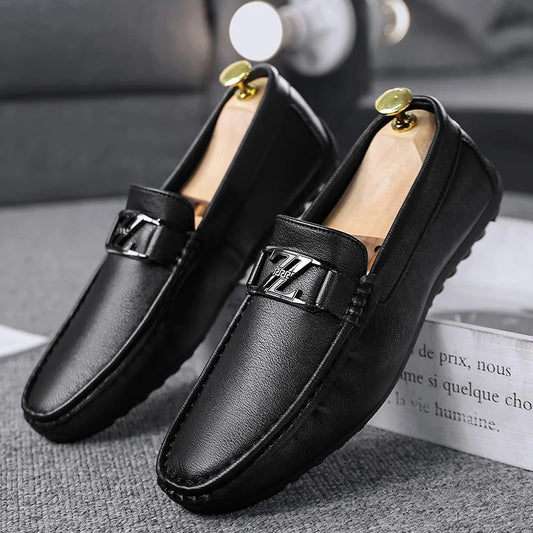 Luxury Brand Comfortable Men Moccasins Soft Male Driving Shoes Fashion Leather Men Casual Shoes Slip on Italian Formal Loafers