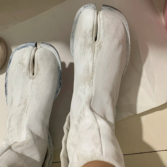 New Real Leather Split Toe Boots Women Ninja Tabi Boots For Women Fashion Winter Shoes Women Ankle Boots Cow Leather Botas Mujer