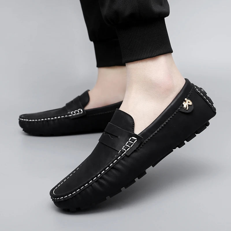 2024 New Arrival Driving Casual Shoes Luxury Men Loafers Soft Moccasins Autumn Winter Shoes Man High Quality Mens Business Shoes