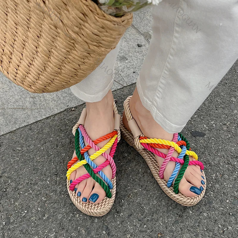 2025 Summer Women's Hemp Rope Woven Sandals Roman Rainbow Color Bohemian Straw Flat Sandal Casual Slip on Beach Shoes for Women