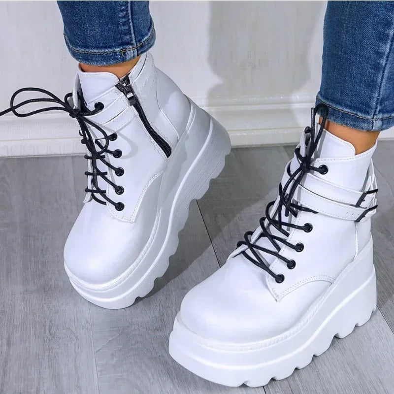 2025 Autumn/Winter New Large Sponge Cake Thick Bottom Colorful High Heels Buckle Strap Women's Short Boots