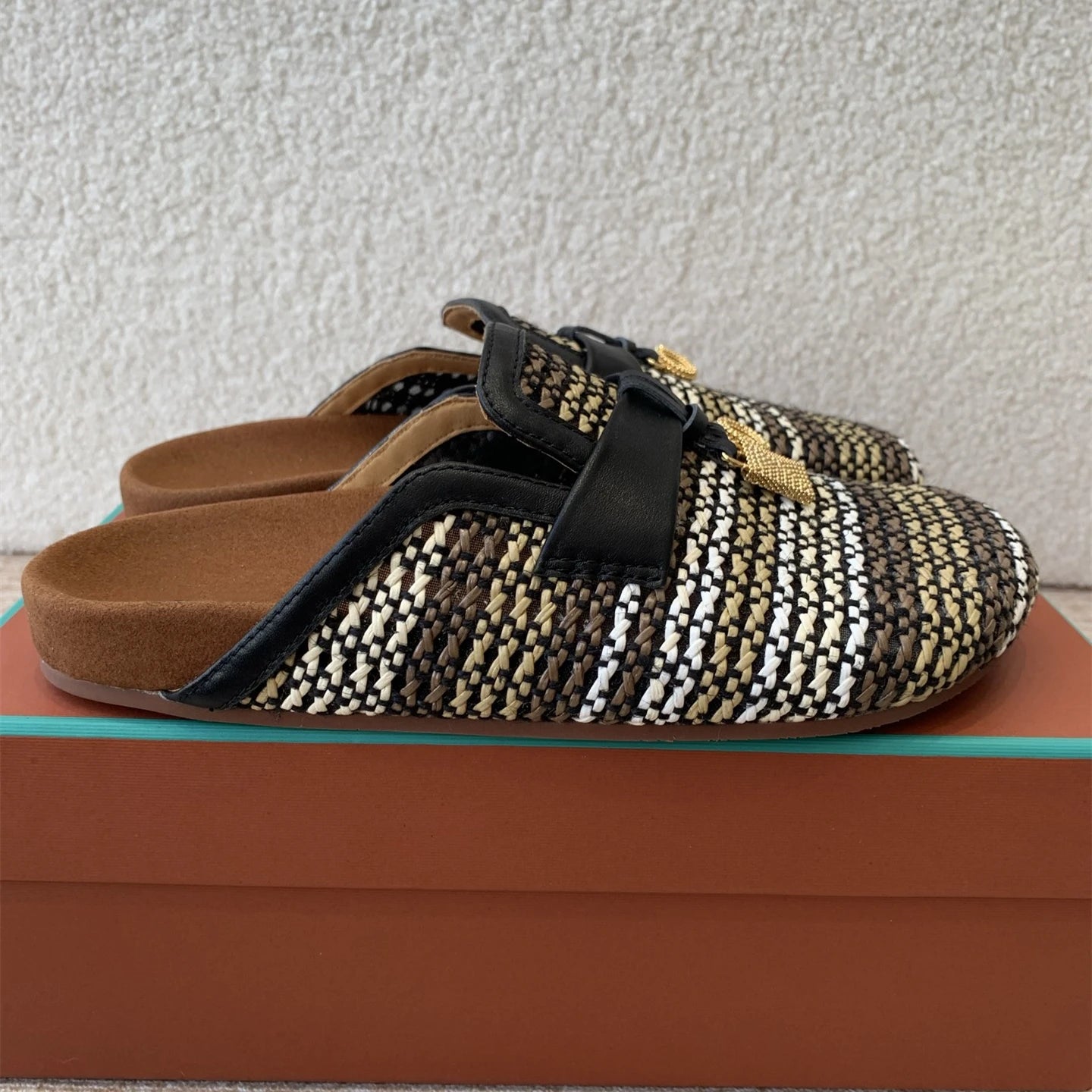 Spring Summer Women Slippers Fashion Weaving Genuine Leather Slippers Round Toe Mules Runway Outfit Slides Flats Shoes Woman 41