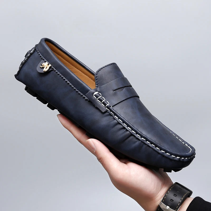 2024 New Arrival Driving Casual Shoes Luxury Men Loafers Soft Moccasins Autumn Winter Shoes Man High Quality Mens Business Shoes